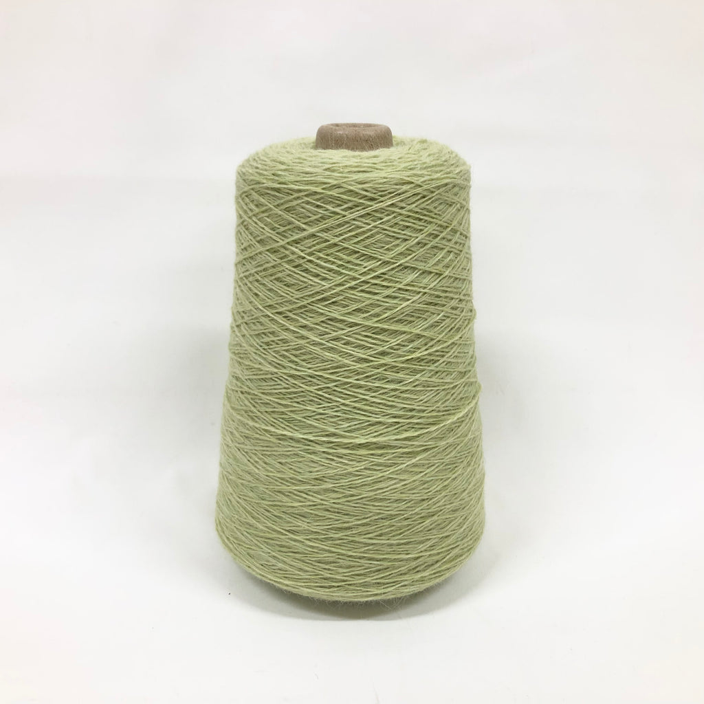 もったいない糸:1040　   アンゴラ20％　約300g(2250m）
