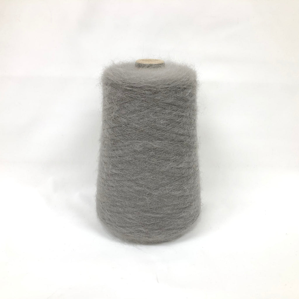 もったいない糸:1062/キッドモヘア55％ 　約300g(約3900m）