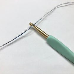もったいない糸:1027　   キッドモヘア55%ｘアクリルスラブ絣 　約210g(1554m）
