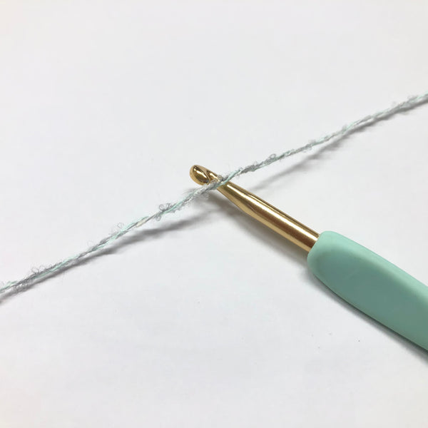 もったいない糸:1067/和紙ポリウール　ノット＆ラメ入り 　約300g(約1170m）
