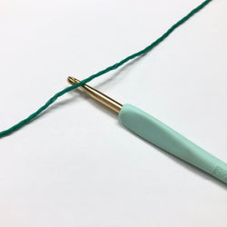 もったいない糸:893　　リサイクルポリエステルリリー　約490g(約3185m）