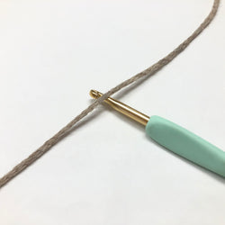 もったいない糸:1096/チャイニーズラクーン混　極太リリヤン　約300g(約480m）