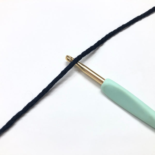 もったいない糸:1099/チャイニーズラクーン混　極太リリヤン　約250g(約400m）