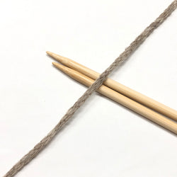 もったいない糸:1038　 チャイニーズラクーン混リリヤン　約230g(368m）