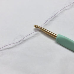 もったいない糸:1064/キッドモヘア55％ 　約300g(約3900m）