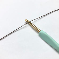 もったいない糸:1111/ウール100%・7.5　約250g(約1875m）