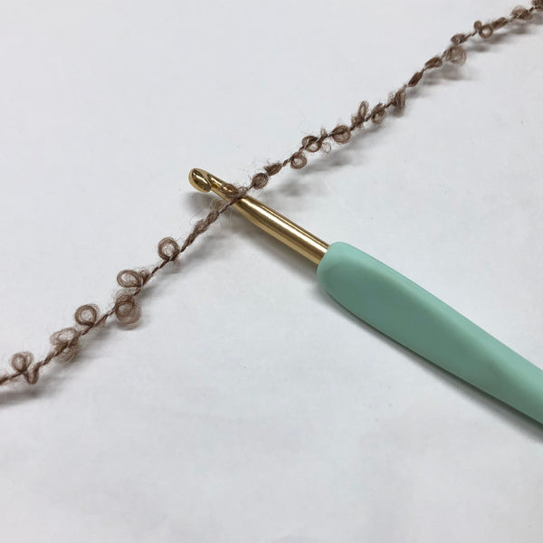 もったいない糸:1077/アルパカ混　ループストレッチ　約340g(約1360m）
