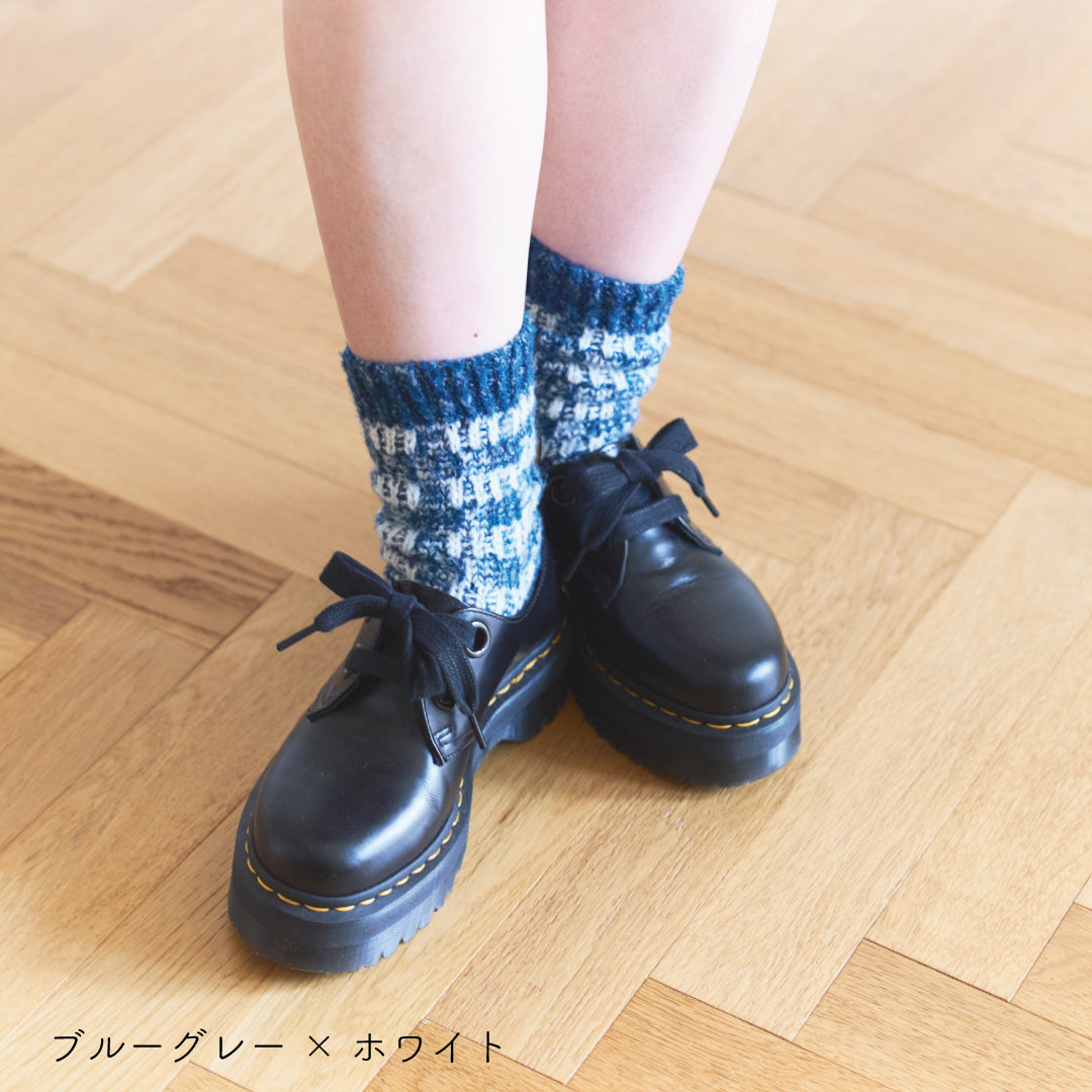 sawada itto：サワダイット-moo-ギンガムチェックソックス