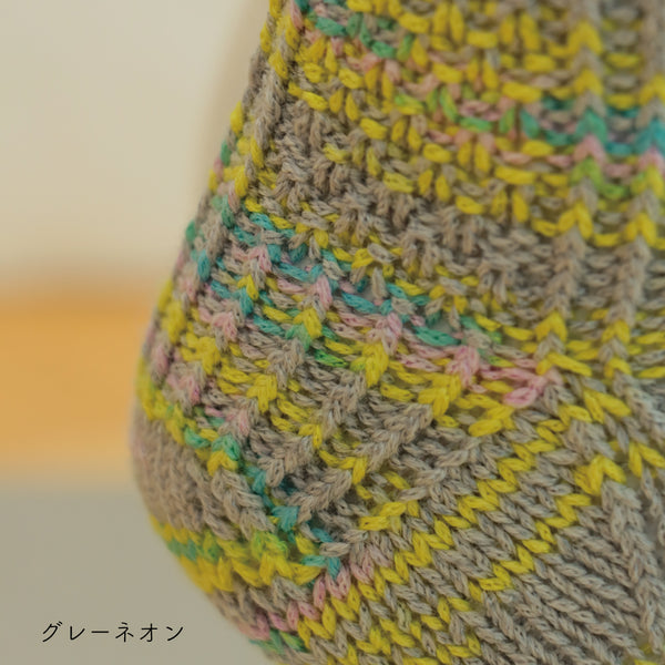 sawada itto：サワダイット-Lumelt-地模様ソックス