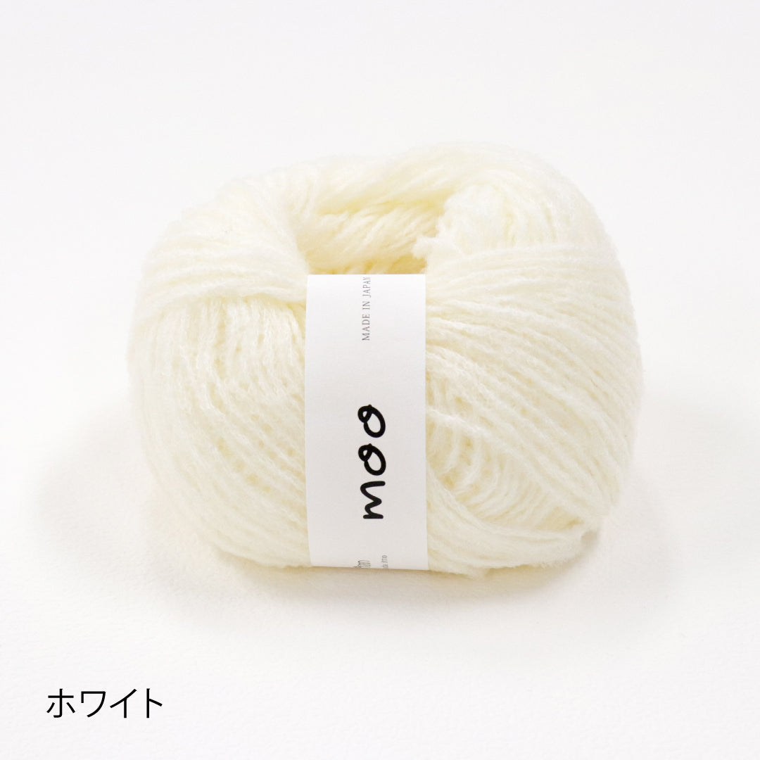 sawada itto：サワダイット-moo-お花模様の透かし編みベスト