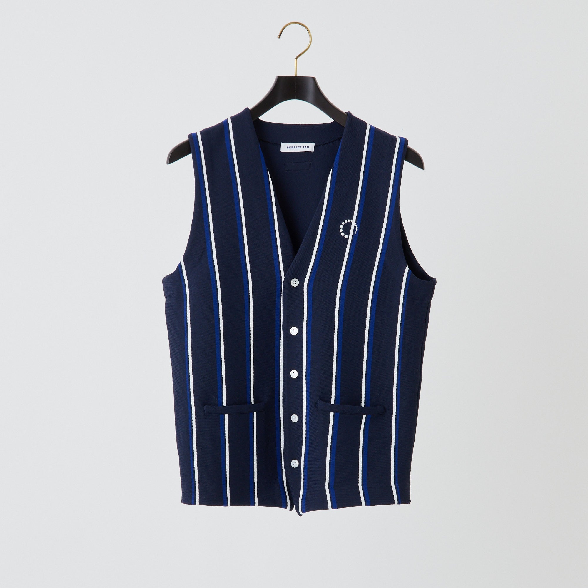 PERFECT TAN｜《SALE》ストライプテックニットベスト〈MENS〉