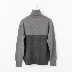 PERFECT TAN｜《SALE》バイカラータートルプルオーバー〈MENS〉
