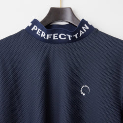 PERFECT TAN｜《SALE》モックネック衿ロゴプルオーバー〈MENS〉