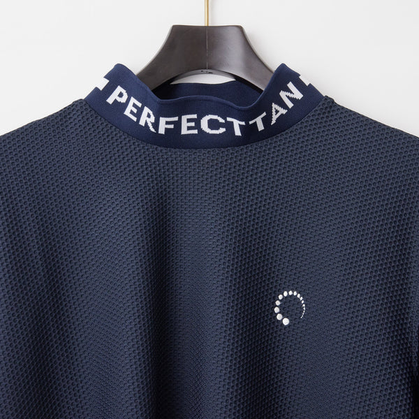 PERFECT TAN｜《SALE》モックネック衿ロゴプルオーバー〈MENS〉