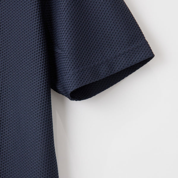 PERFECT TAN｜《SALE》モックネック衿ロゴプルオーバー〈MENS〉