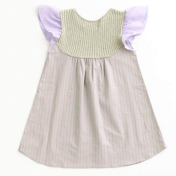 ami amie(OUTLET) : シフォンフリル袖ケーブルニットトップ切替ワンピース/231023
